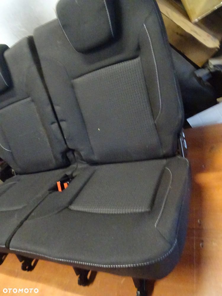 WYPRZEDAZ MIESIACA DACIA LODGY LIFTING KANAPA FOTELE 3 RZAD CZESCI ROZNE PYTAC - 2