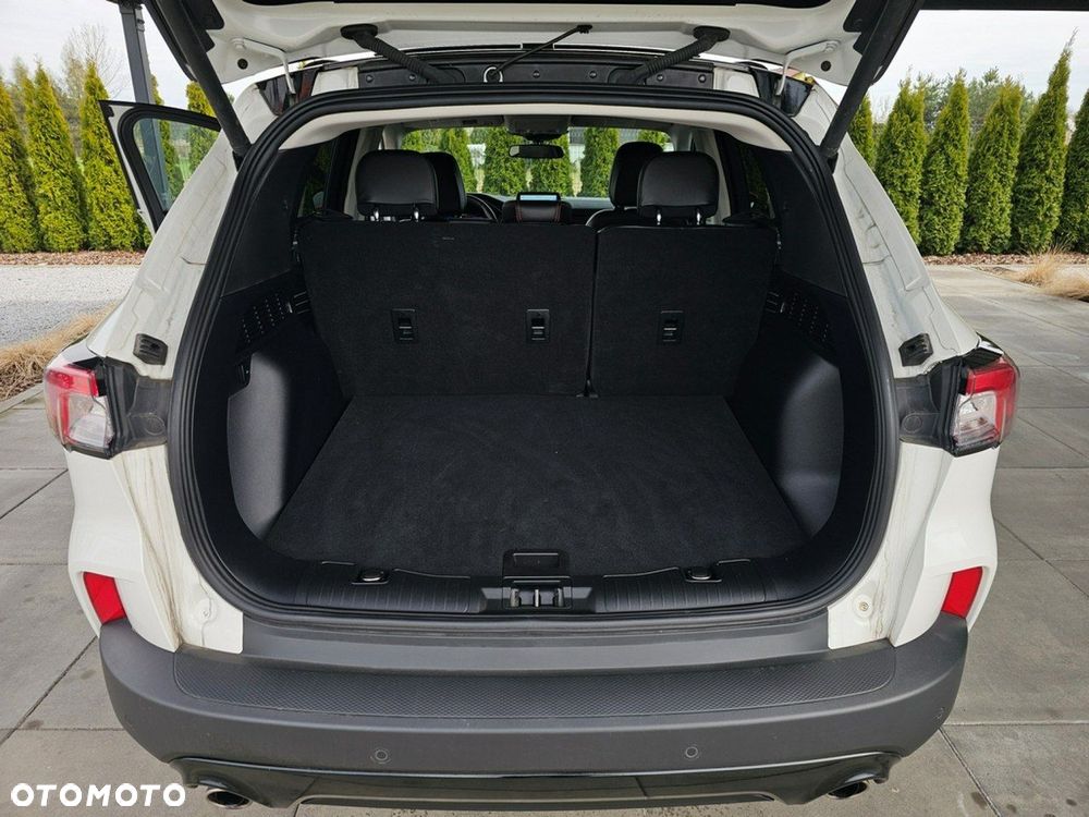 Ford Escape - 32