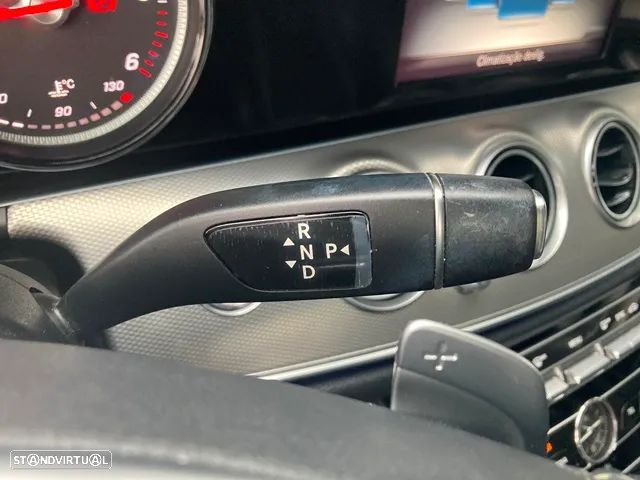 Mercedes-Benz E 220 d AMG Line - 18