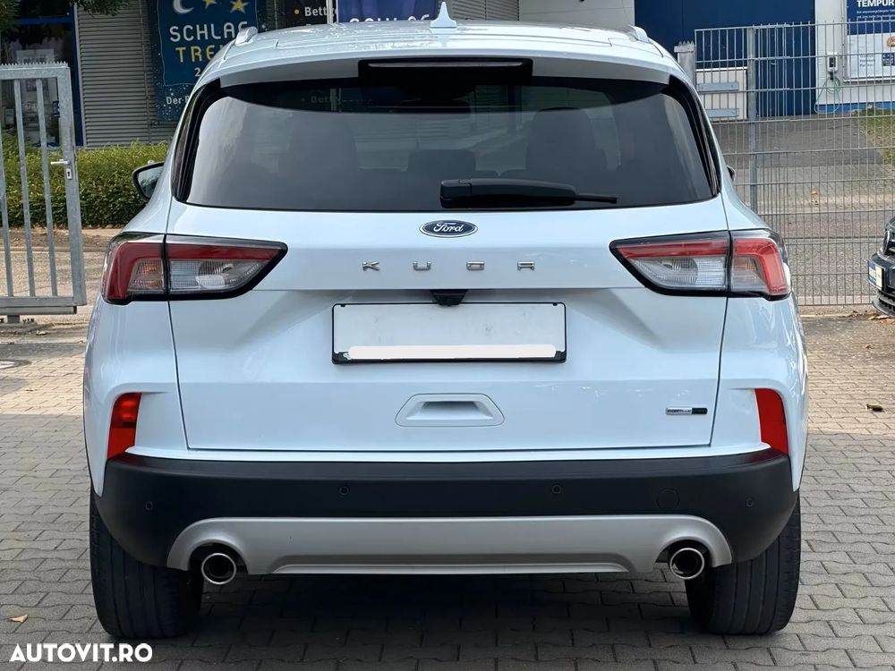Ford Kuga 2.0 EcoBlue mHEV FWD Titanium - 9