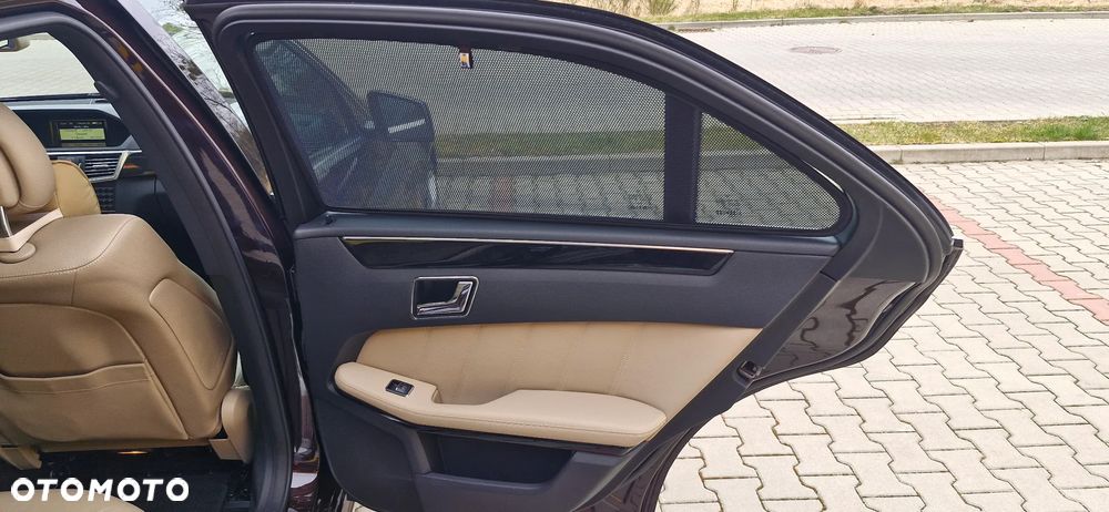 Mercedes-Benz Klasa E 220 CDI Automatik Avantgarde - 24