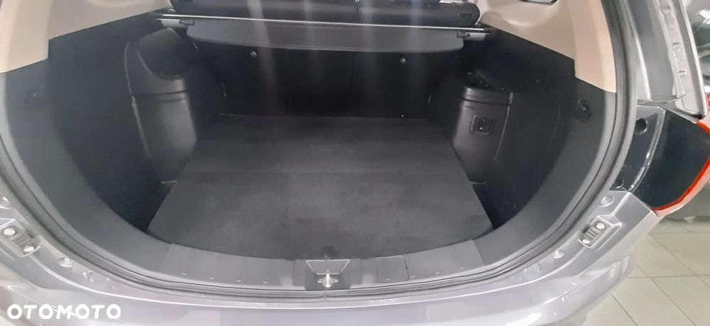 Mitsubishi Outlander 2.0 4WD Plug-In Hybrid Plus - 21