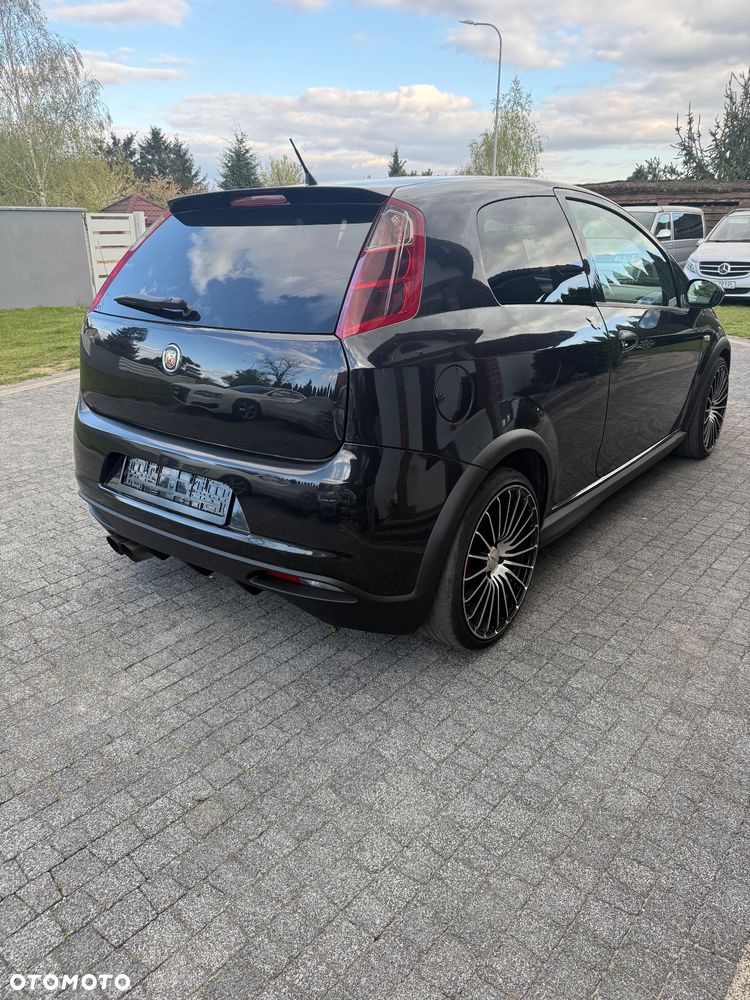 Abarth Grande Punto - 4
