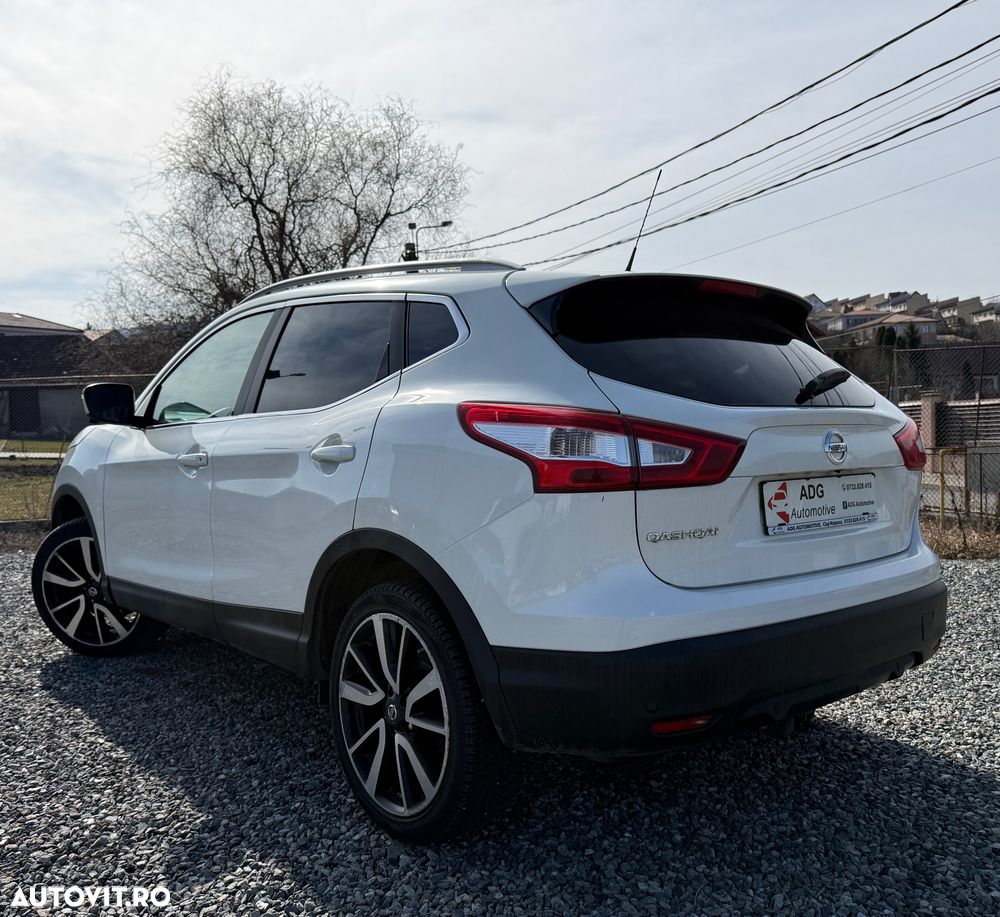 Nissan Qashqai 2015 photo 5