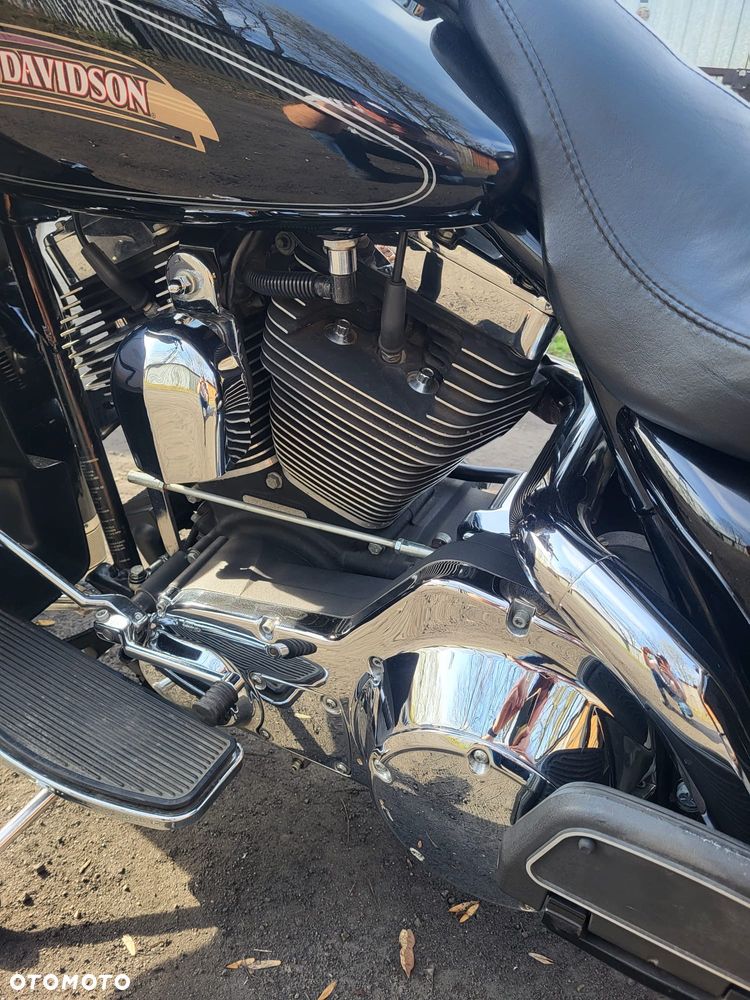 Harley-Davidson Electra - 8