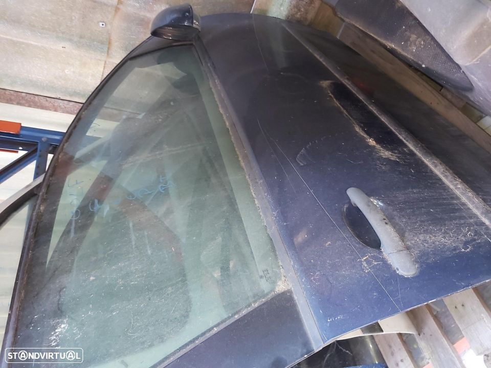 Porta Direita Vw Golf V 3p Completa - 1