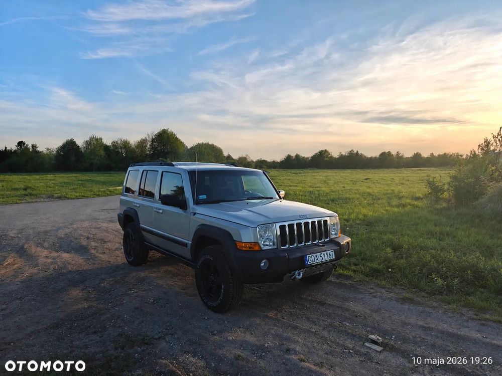 Jeep Commander - 5