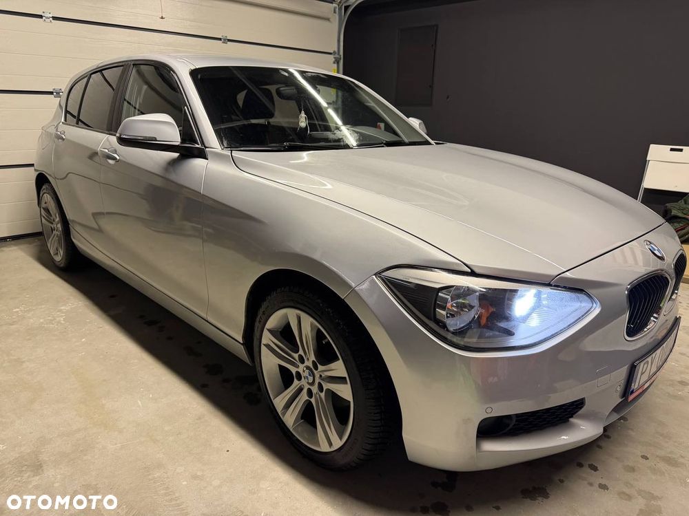 BMW Seria 1 116d Sport Line - 12