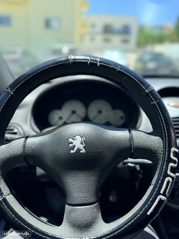 Peugeot 206 1.6 GTi - 6