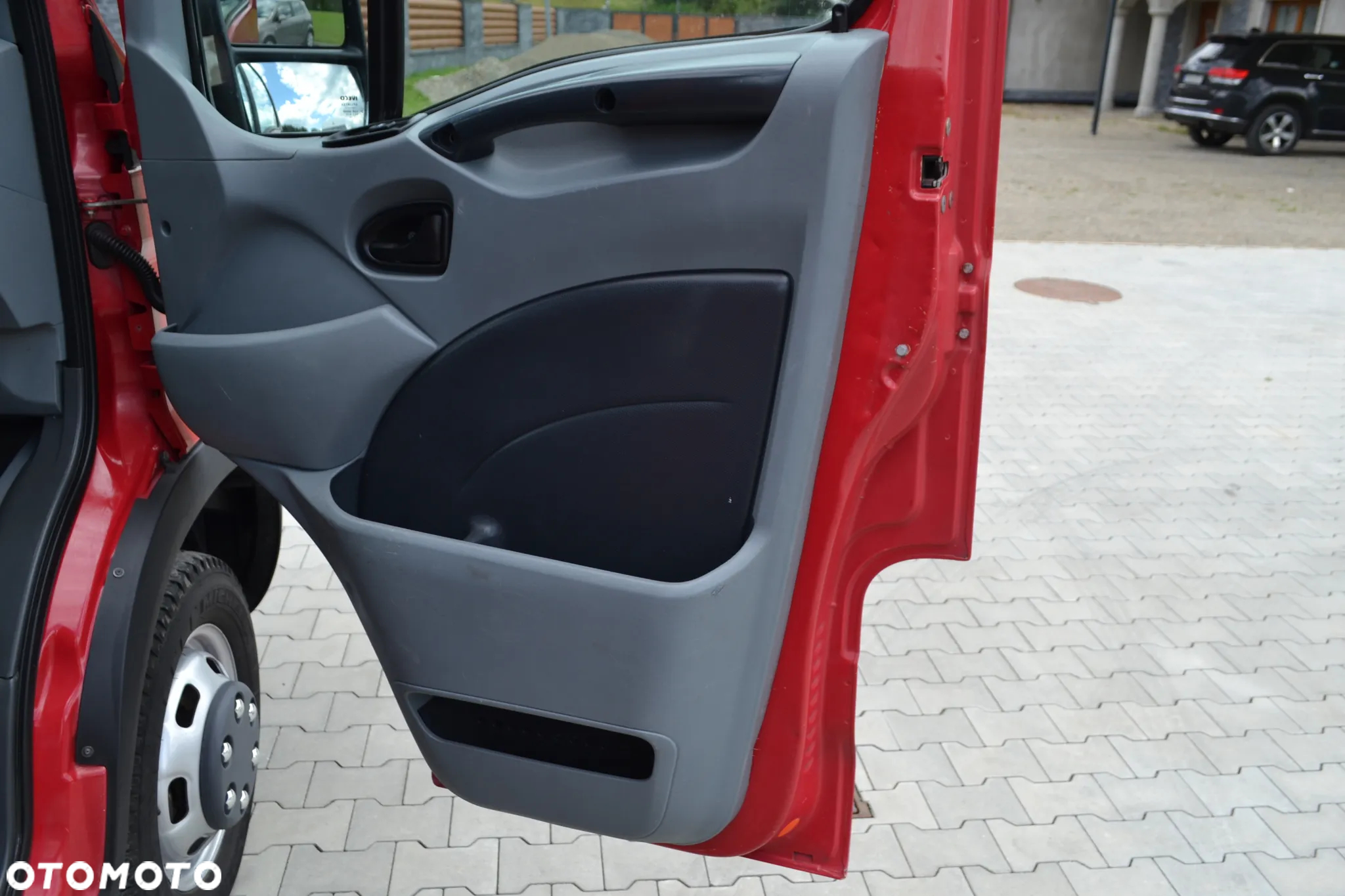 Iveco Daily 35C12 - 31