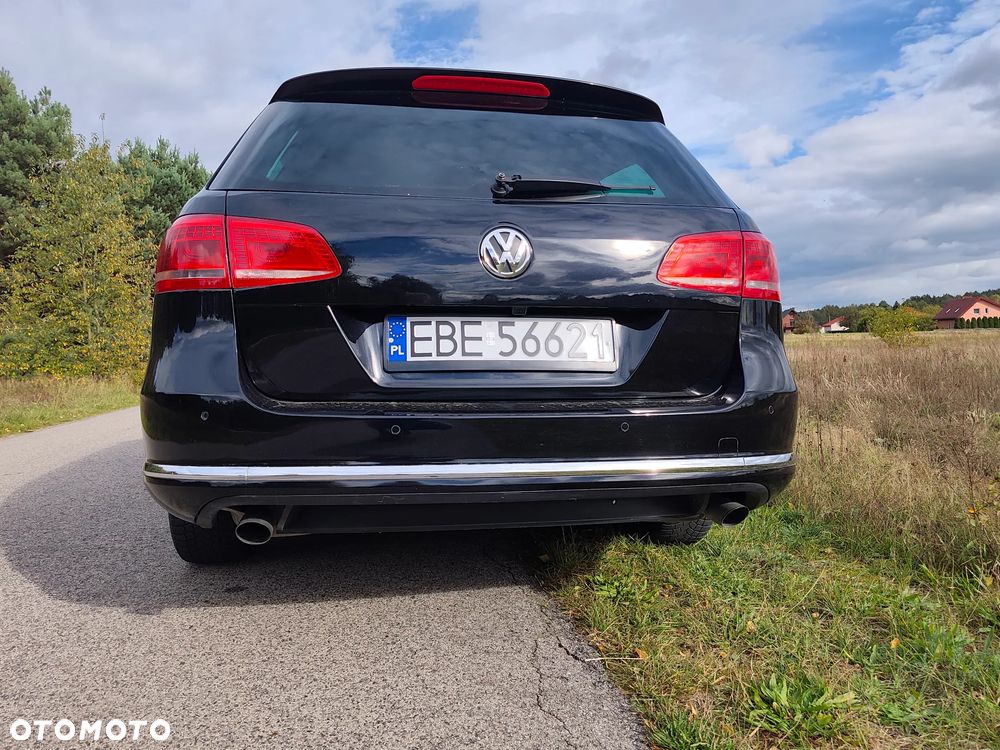 Volkswagen Passat 2.0 TDI DPF DSG 4Motion Highline - 17