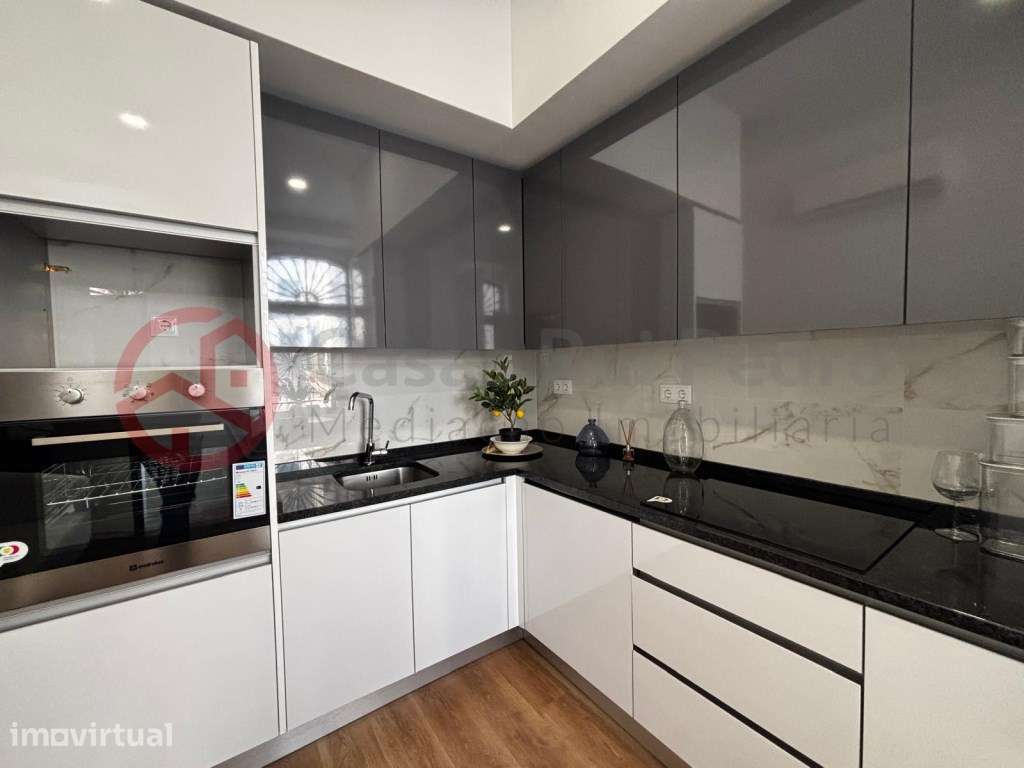 Apartamento T2 totalmente remodelado com terraço em São Vicente, Li... - Grande imagem: 4/23