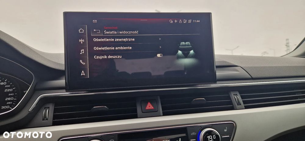 Audi A4 Limousine 40 TFSI mHEV S Line S tronic - 39