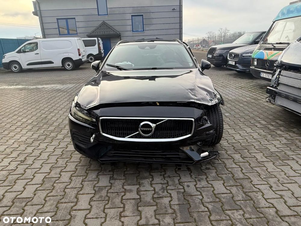 Volvo V60 D3 Momentum - 22