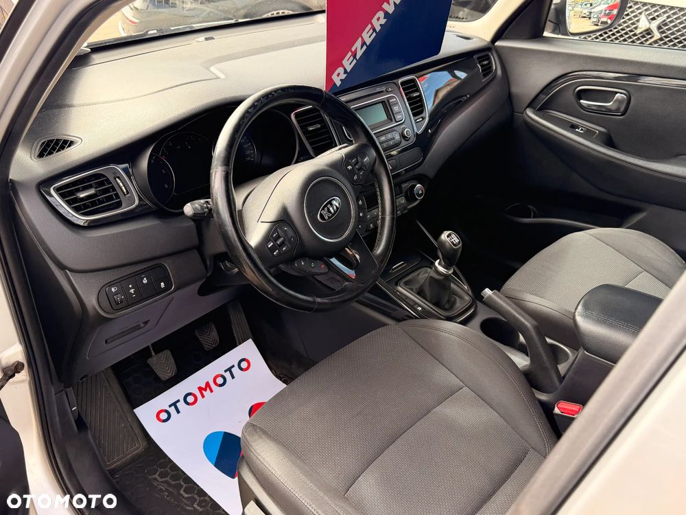 Kia Carens 1.7 CRDi 115 Dream Team Edition - 12