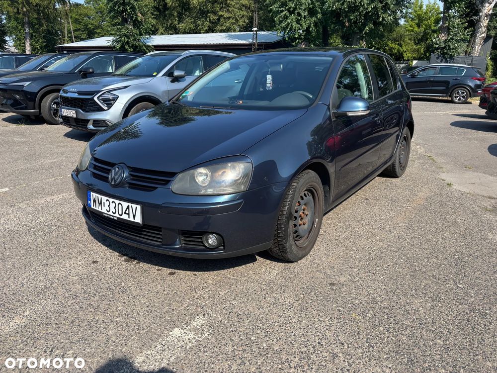 Volkswagen Golf - 5