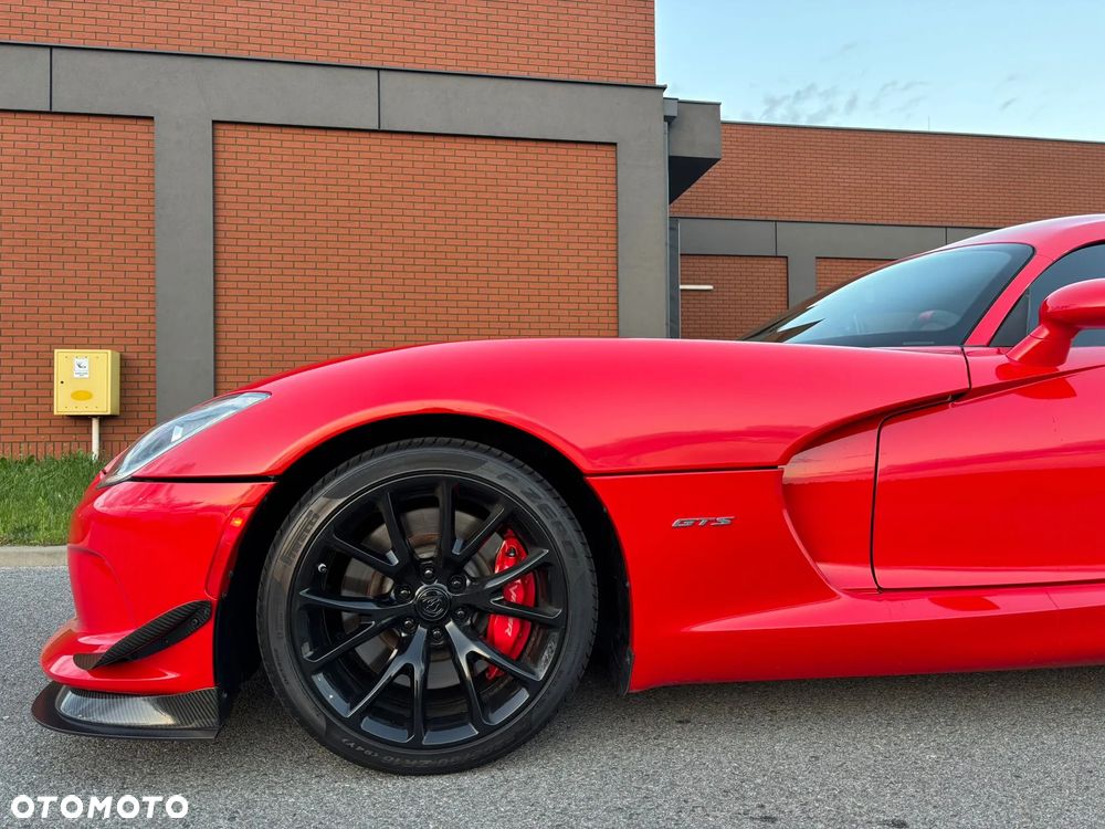 Dodge Viper - 6