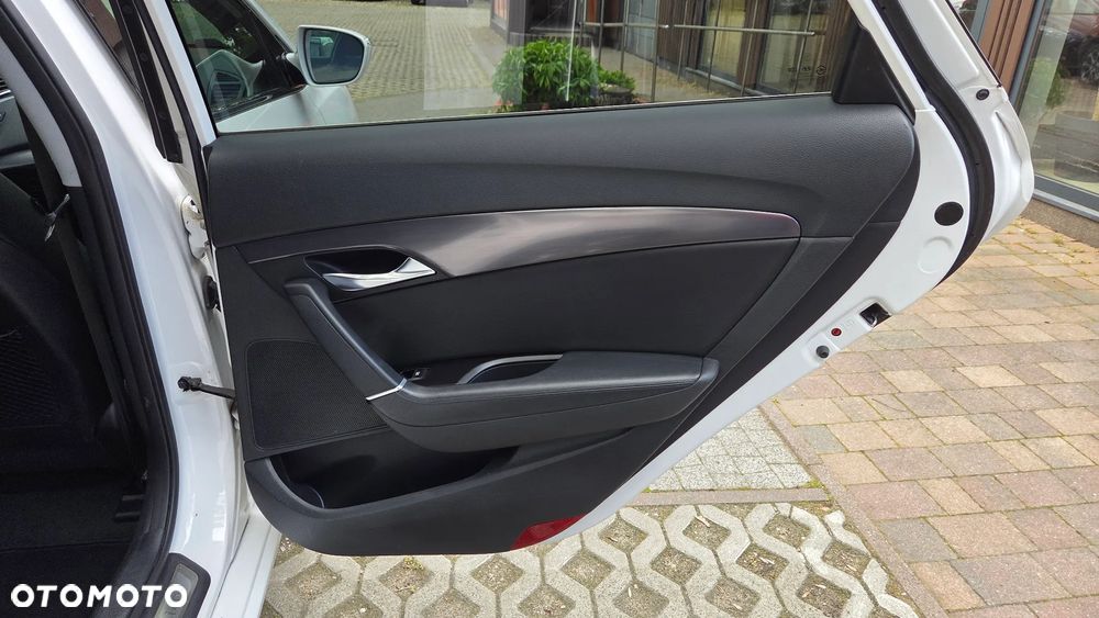 Hyundai i40 2.0 Premium - 35