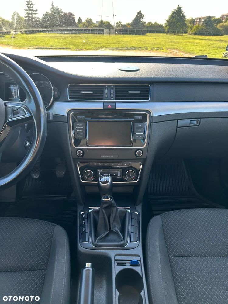 Skoda Superb 2.0 TDI Ambition - 7