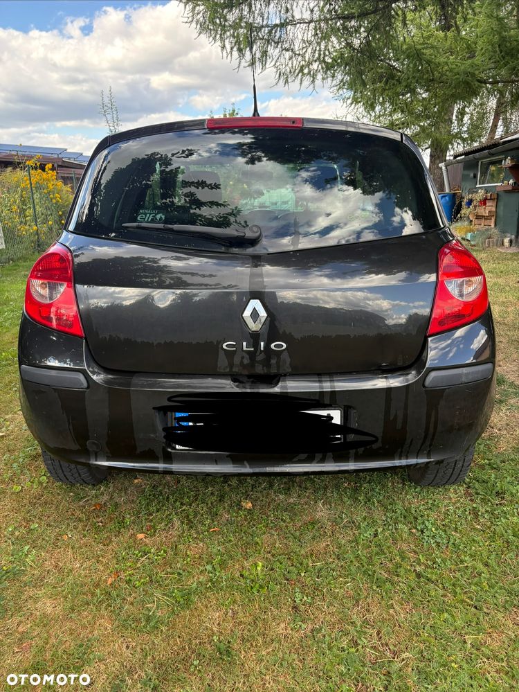 Renault Clio 1.2 16V Dynamique - 4