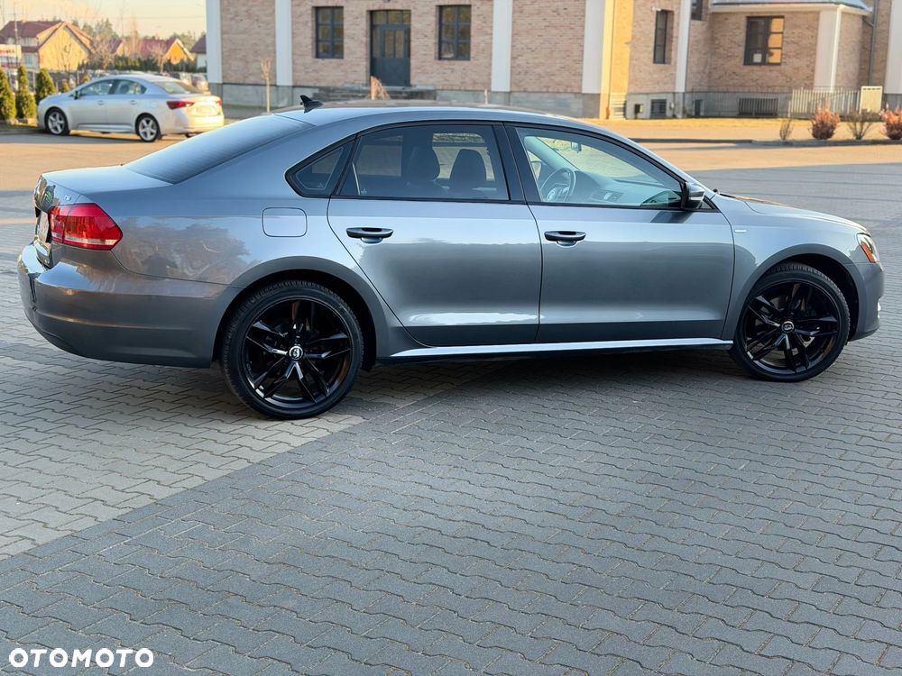 Volkswagen Passat - 23