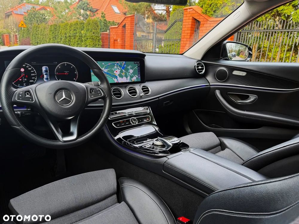 Mercedes-Benz Klasa E 350 BlueTEC 9G-TRONIC Edition - 24