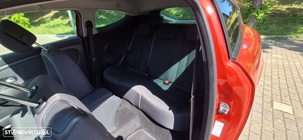 Renault Mégane Coupe dCi 110 FAP Dynamique - 7