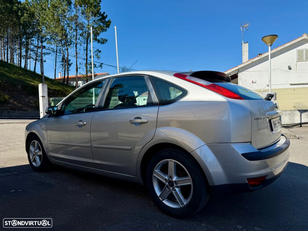 Ford Focus 1.6 TDCi S - 2