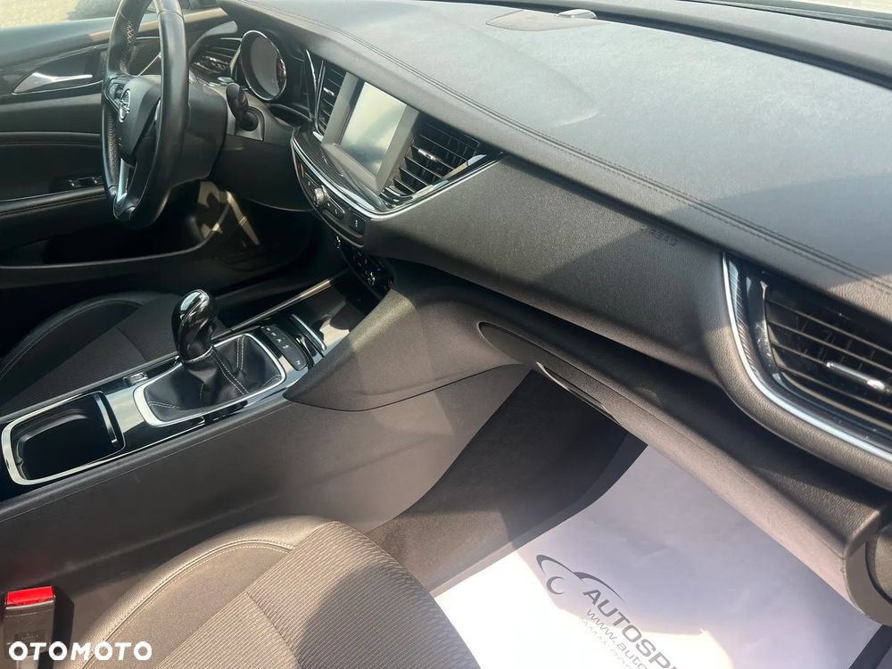 Opel Insignia 2.0 CDTI 4x4 Enjoy S&S - 11