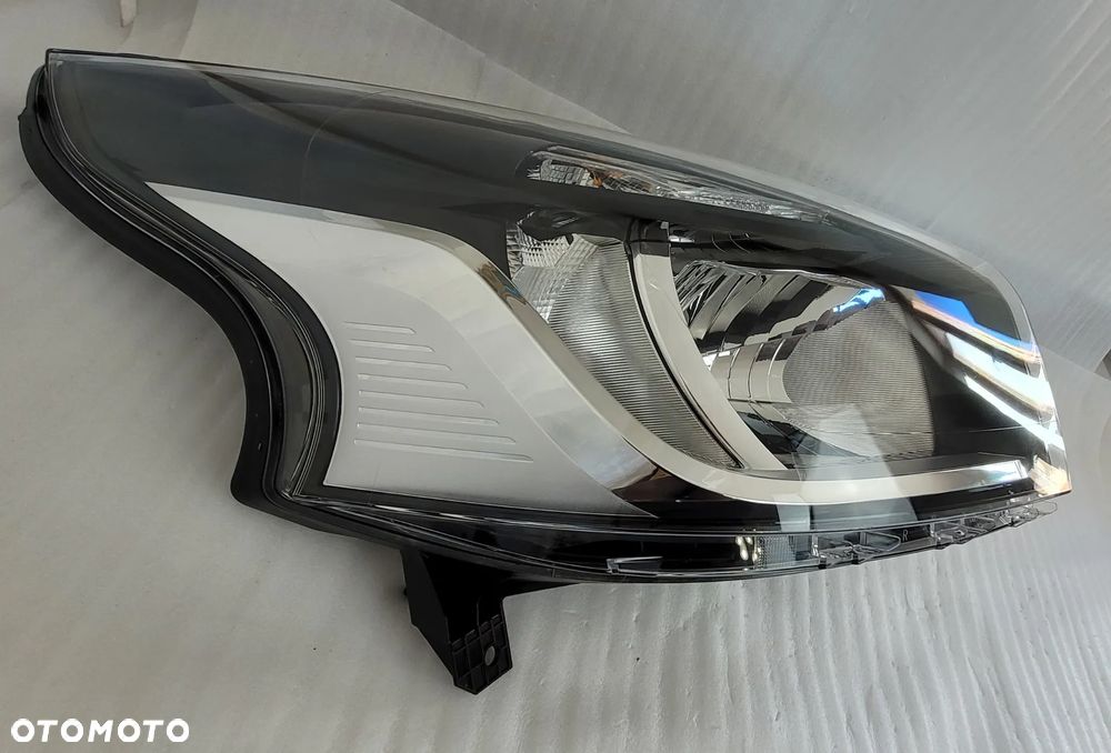 LAMPA PRZÓD PRAWA ZWYKŁA RENAULT TRAFIC III 2014- 260108047R - 4