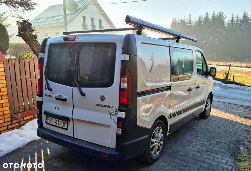 Renault TRAFIC III - 3