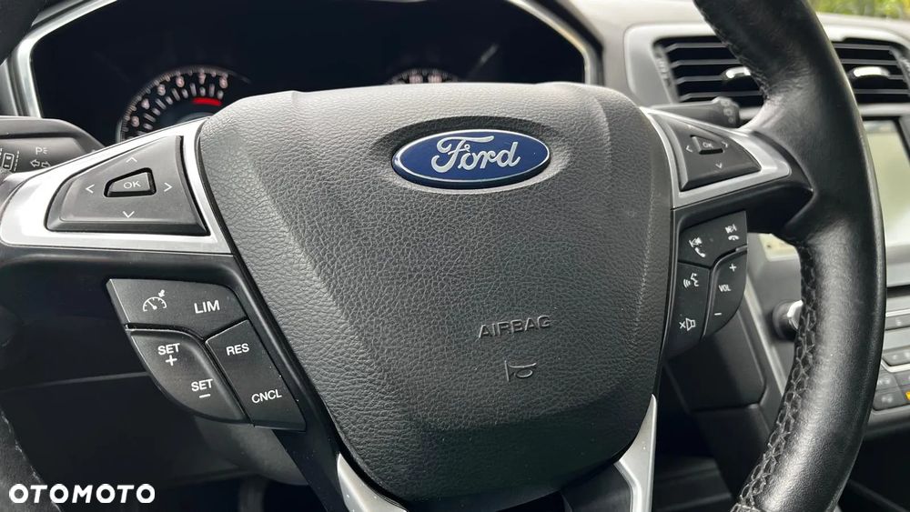Ford Mondeo SW 1.5 EcoBoost Titanium - 30