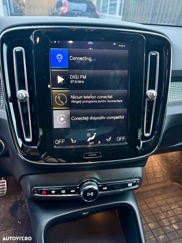 Volvo XC 40 D4 AWD R-Design - 8