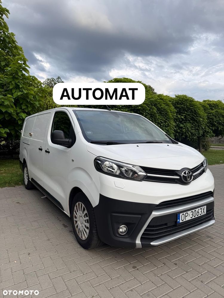 Toyota proace - 1