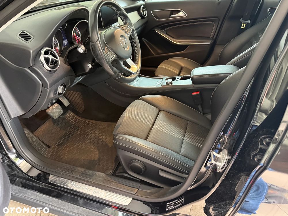 Mercedes-Benz GLA 200 (CDI) d 7G-DCT - 7
