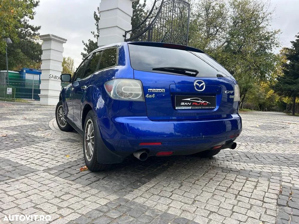 Mazda CX-7 - 12
