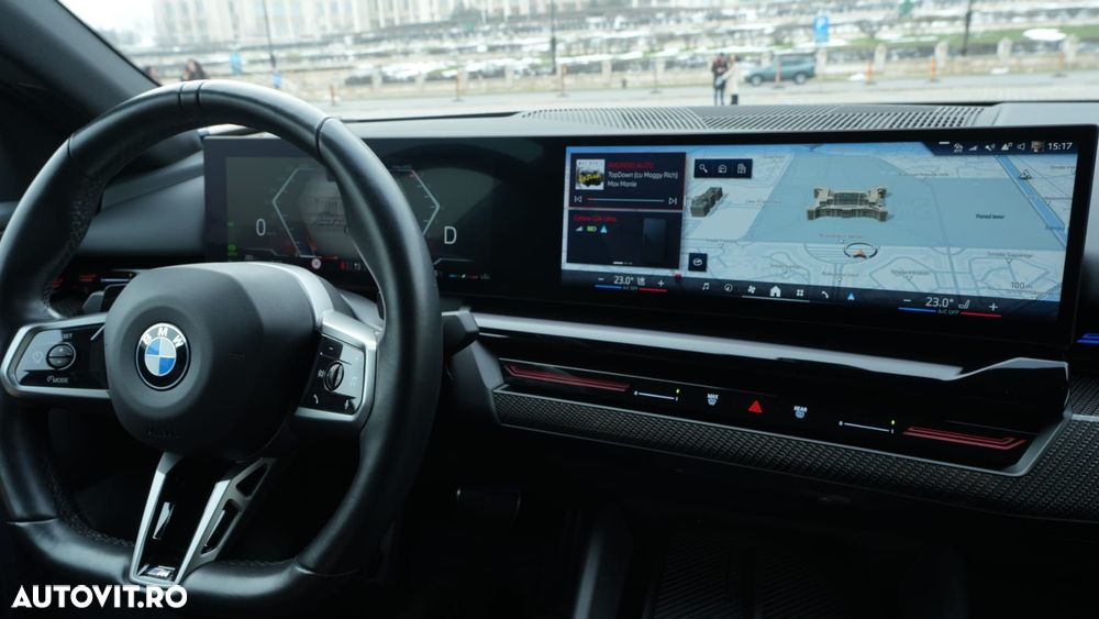 BMW Seria 5 520i AT MHEV - 23