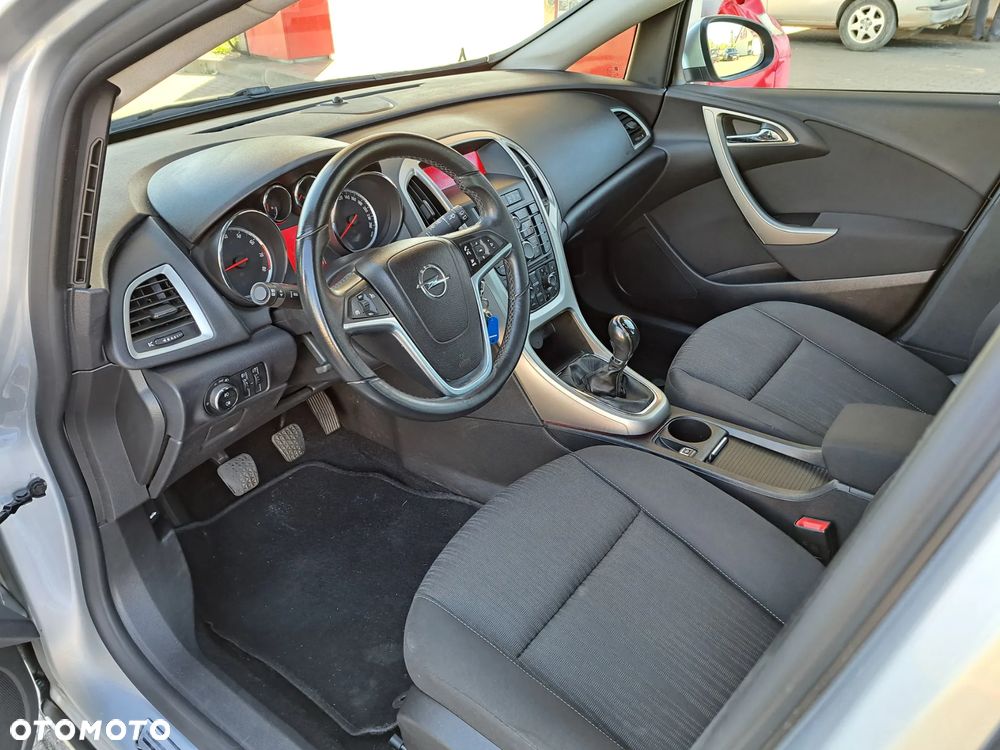 Opel Astra - 13