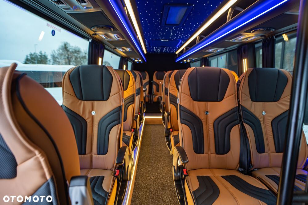 Mercedes-Benz Sprinter 519 - 15