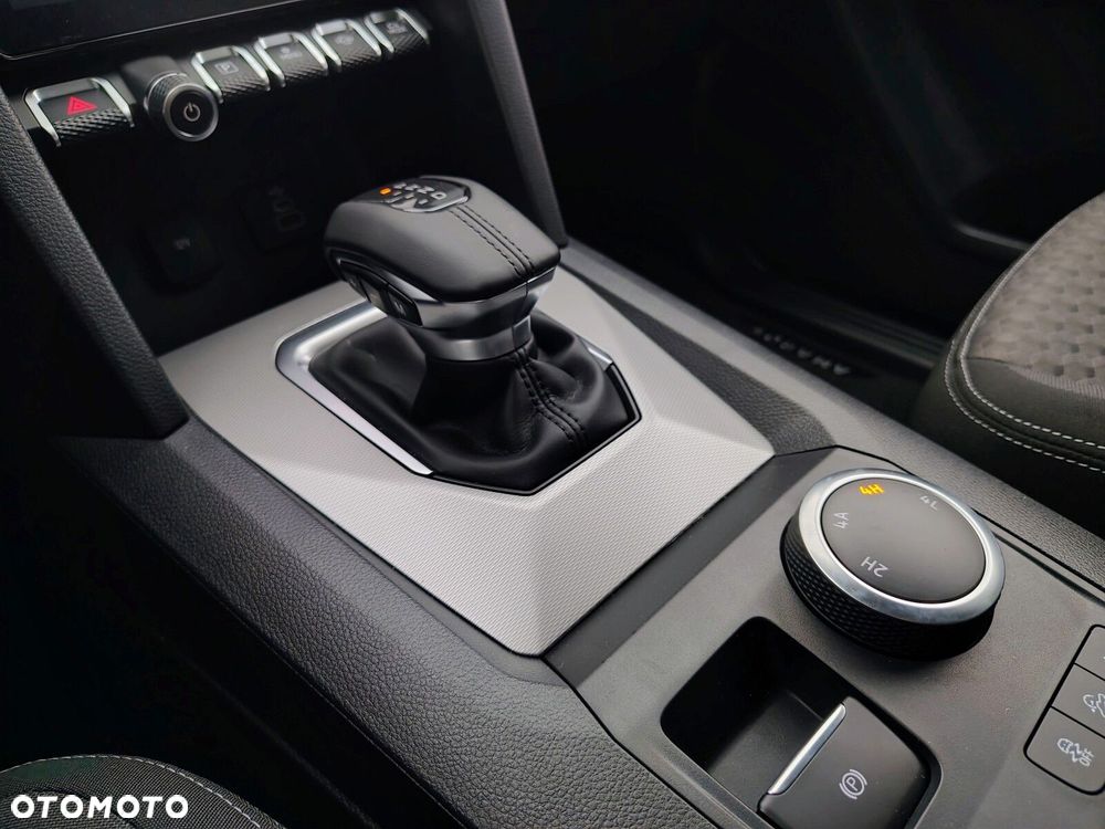 Volkswagen Amarok Life silnik: 2.0 TDI 205 KM / skrzynia biegów: 10-biegowa automatyczna 4MOTION rozstaw osi: 3270 mm - 11