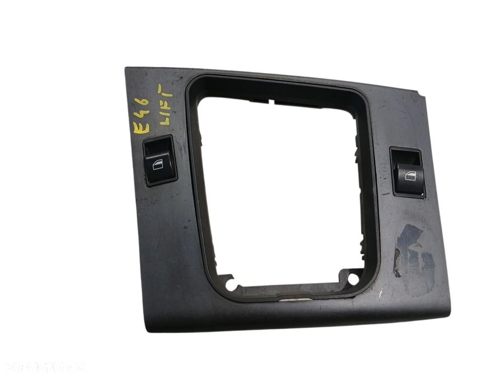 RAMKA OSŁONA ZMIANY BIEGÓW PRZYCISKI SZYB BMW E46 LIFT 6902176 E46 - 2