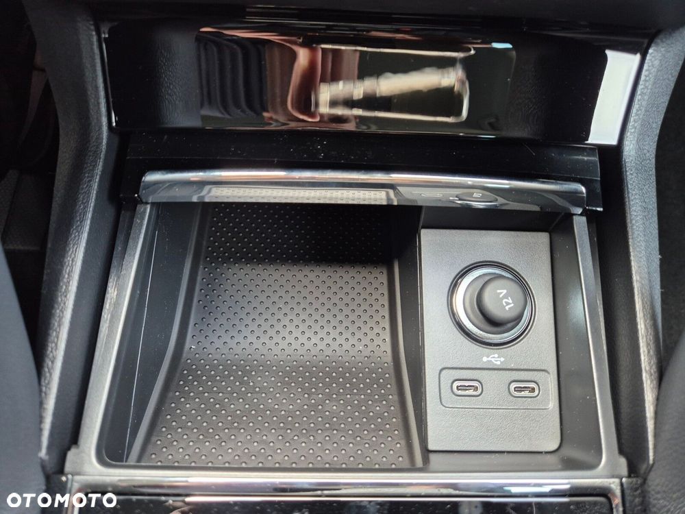 Skoda Karoq 1.5 TSI ACT Drive DSG - 32
