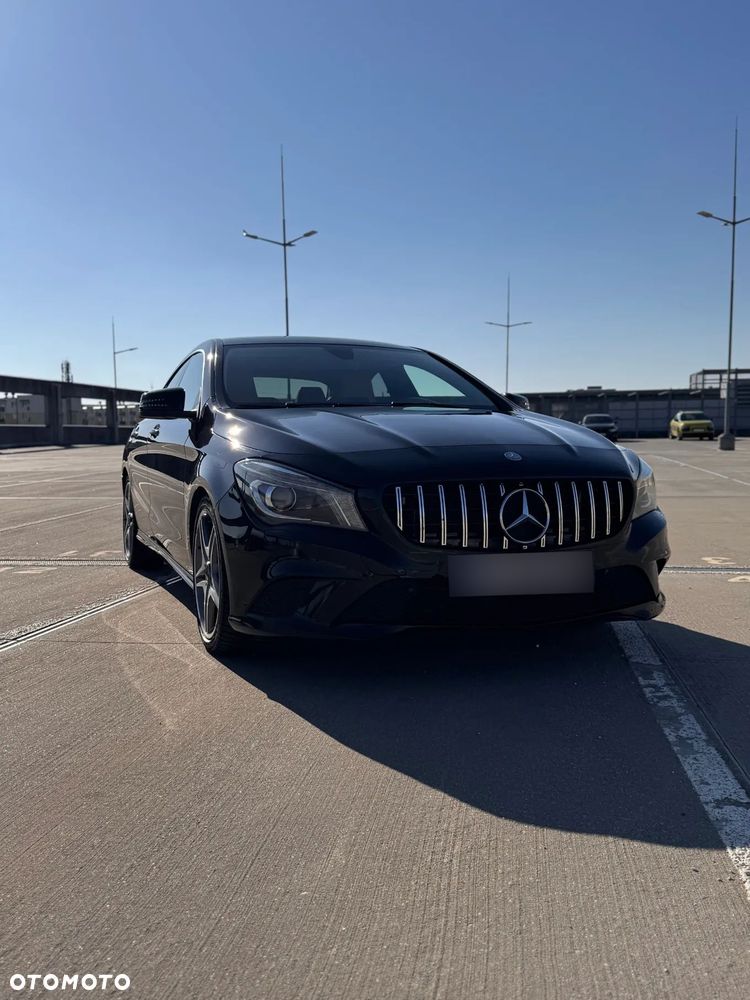 Mercedes-Benz CLA 180 d 7G-DCT AMG Line - 2