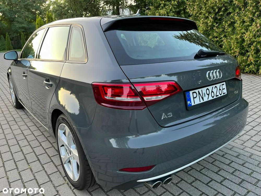 Audi A3 Sportback 2.0 TDI design - 11