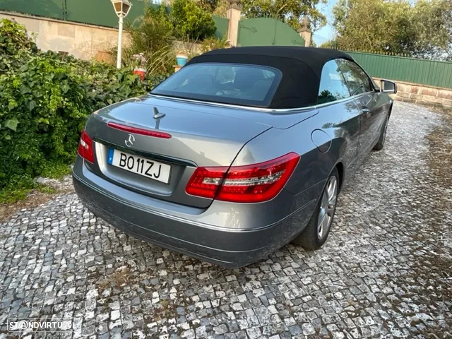 Mercedes-Benz 220 - 3