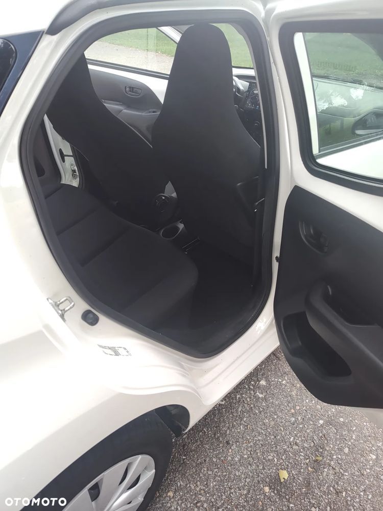 Toyota Aygo x - 3