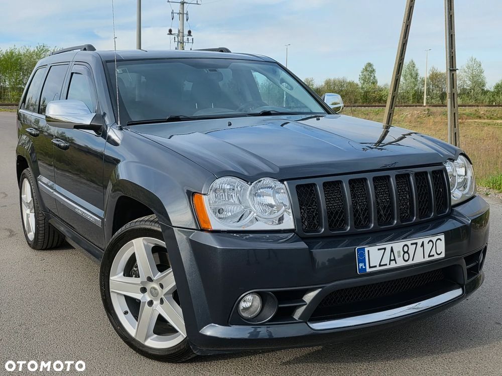 Jeep Grand Cherokee - 14