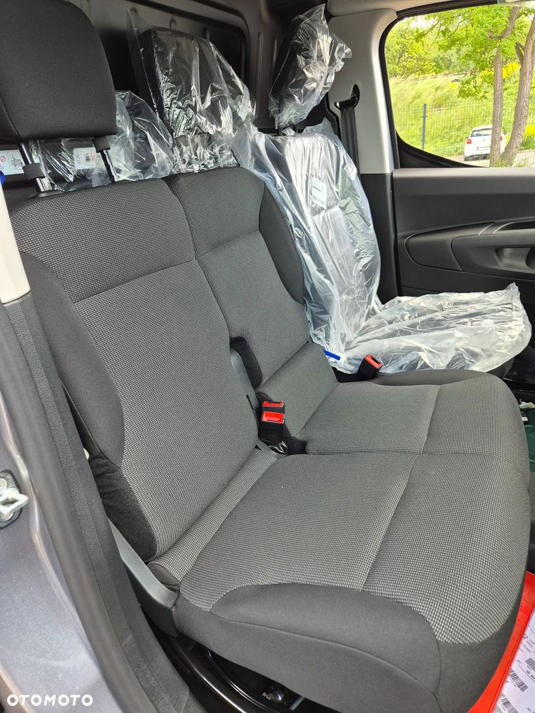 Opel Combo Cargo Furgon M TECH 1.5 130KM Automat !! MEGA RABAT !! - 11