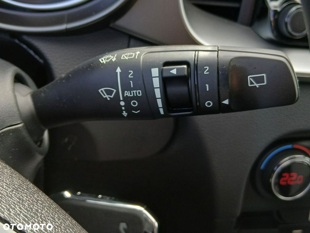 Kia XCeed 1.5 T-GDI M DCT - 24