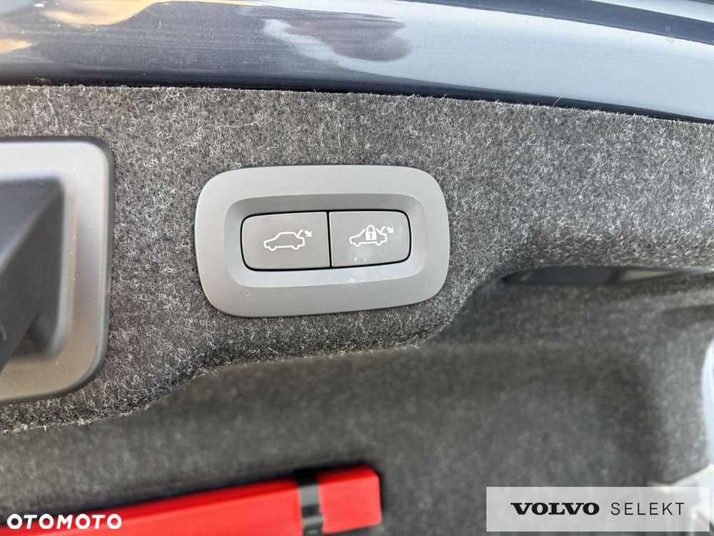 Volvo S90 - 27